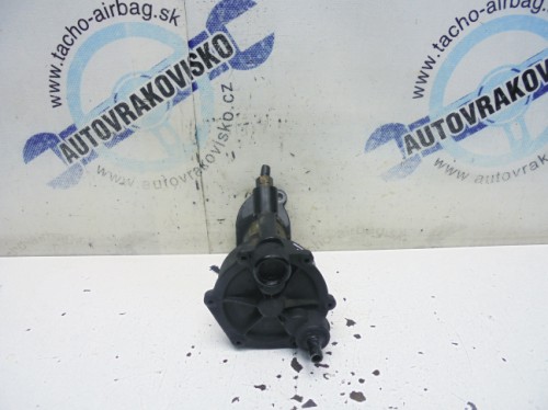 Vákuová pumpa Ford Focus 1.8 TDDi 93BB2A451AC