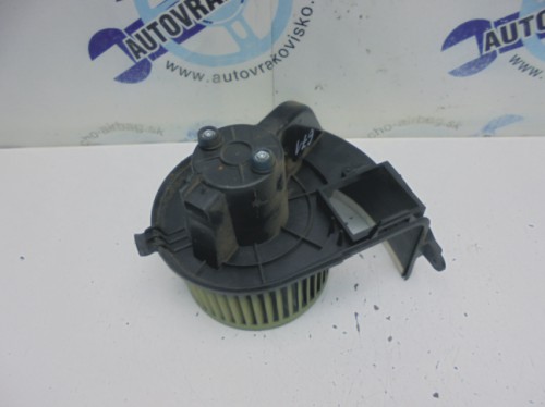 Motorček kúrenia Renault Clio II 7701044804