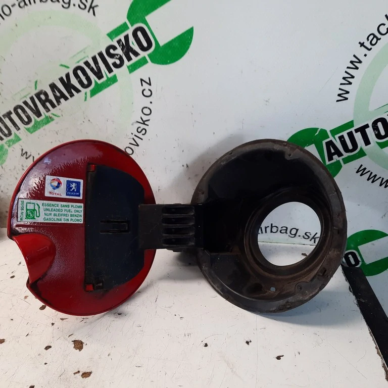 Dvierka nádrže Peugeot 207 HB