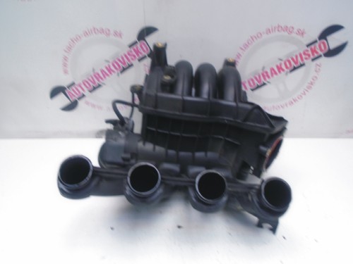 Sacie potrubie VW Passat 1.8 20V 06B133210M
