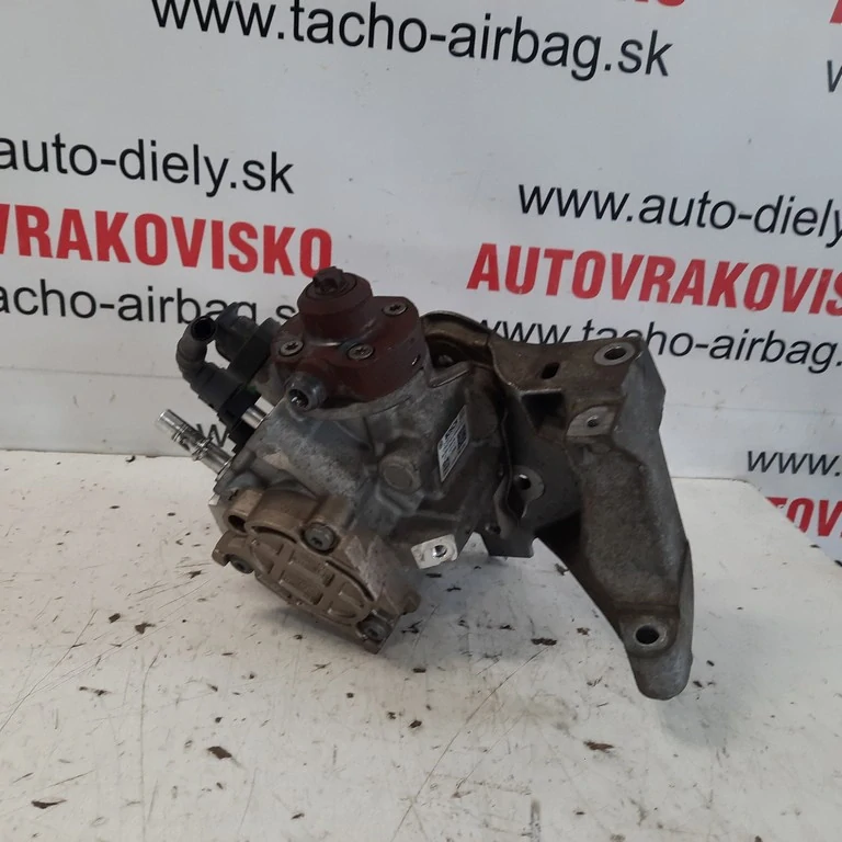 Vstrekovacie čerpadlo Ford Focus MK2 1.6 TDCI 9688499680