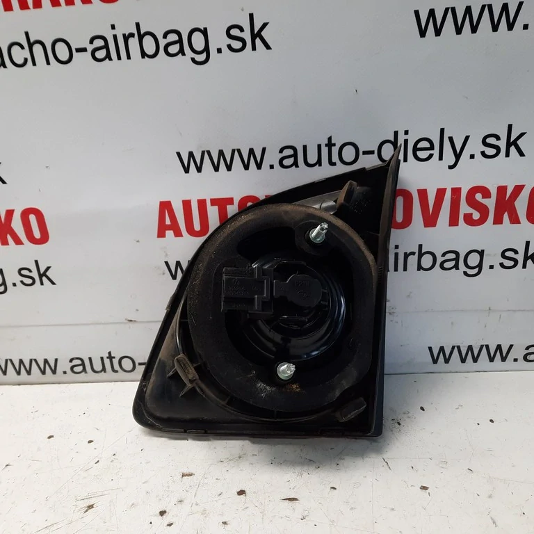 Zadné svetlo Volkswagen Golf Plus lavé