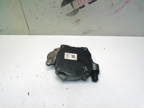 Vákuová pumpa Skoda Octavia 1.6 TDI 03L100D