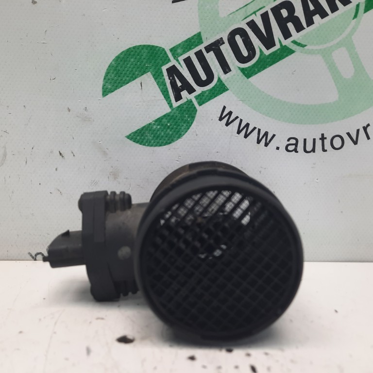 Váha vzduchu Hyundai Trajet 0281002447