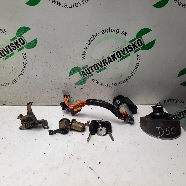 Spínacia skrinka Citroen Berlingo 962850798B