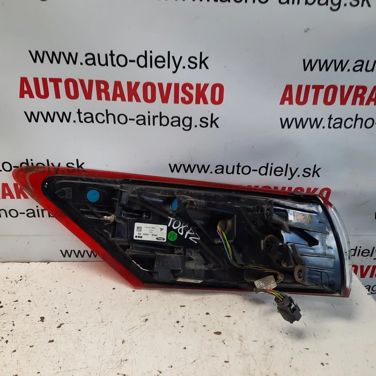 Zadné svetlo Ford S-Max pravé