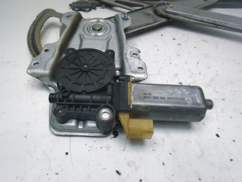 Sťahovanie okna Toyota Yaris 69802-52010 LP