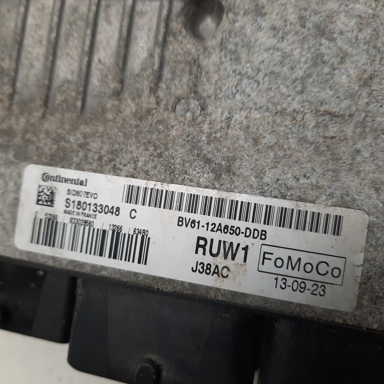 Riadiaca jednotka motora Ford Focus MK3 BV61-12A650-DDB