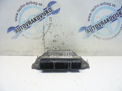 Riadiaca jednotka motora Ford Focus C-MAX 2.0 TDCi 3M51-12A650-AB