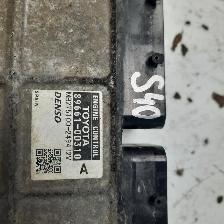 Riadiaca jednotka motora Toyota Yaris 1.3 89661-0D310