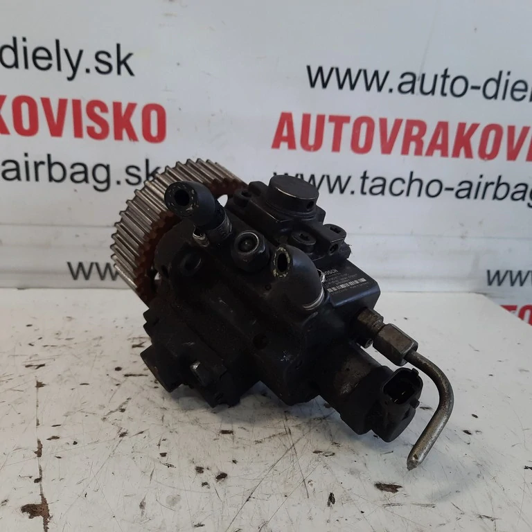 Vstrekovacie čerpadlo Opel Astra H 1.9 CDTi 0445010184