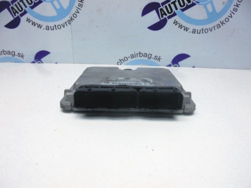 Riadiaca jednotka motora Opel Vectra B 2.0 DTI 0281001874