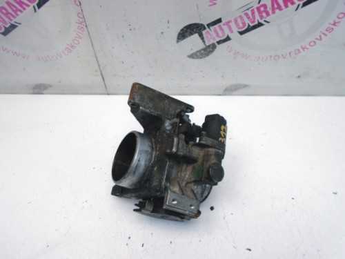 Škrtiaca klapka Opel Vectra B 1.6 90501011