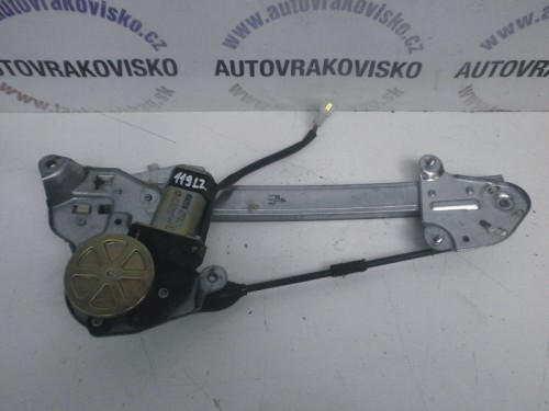 Sťahovanie okna Mazda 323 (BA) LZ