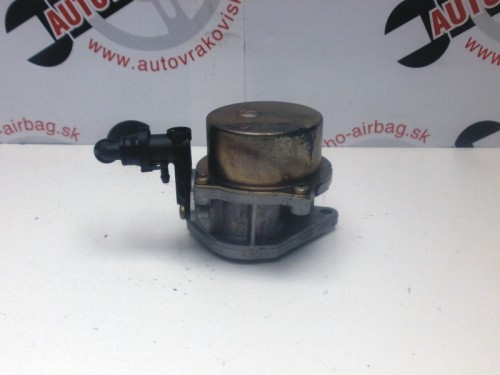 Vákuová pumpa Volvo V40 1.9 DI 8200072985