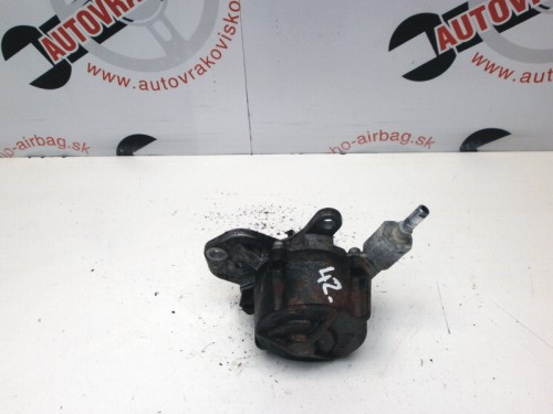 Vákuová pumpa Peugeot 206 2.0 HDi D143-1B2211