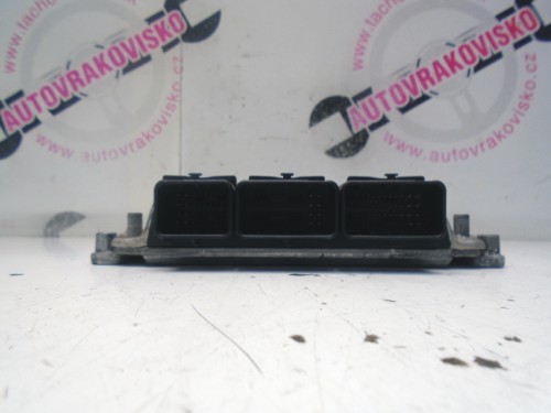 Riadiaca jednotka motora Renault Laguna II 1.9 dCi 0281010556