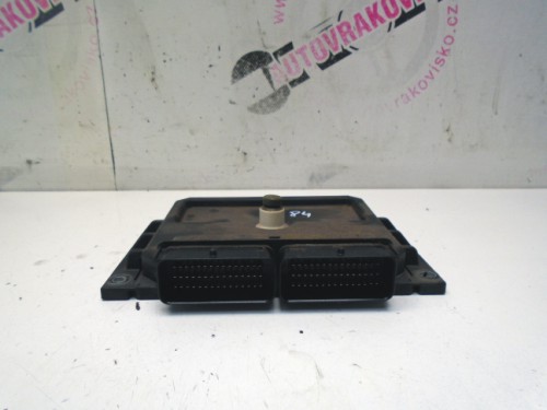 Riadiaca jednotka motora Fiat Punto 1.9 D R04010035A