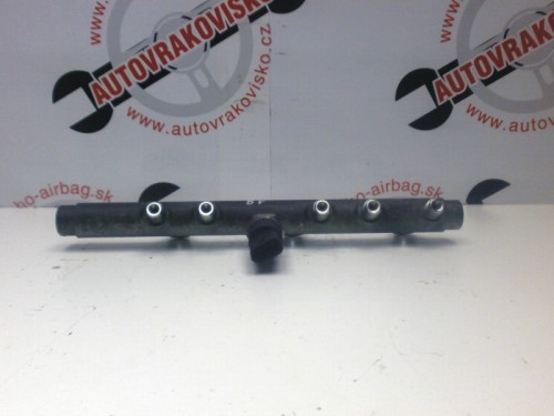 Snímač tlaku paliva Fiat Stilo Multi Wagon 1.9 JTD 0281002210