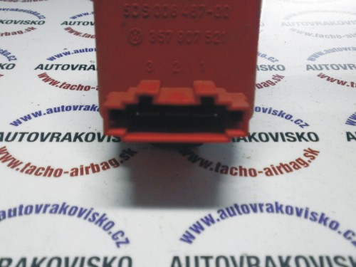 Odpor kúrenia Audi A4 357907521