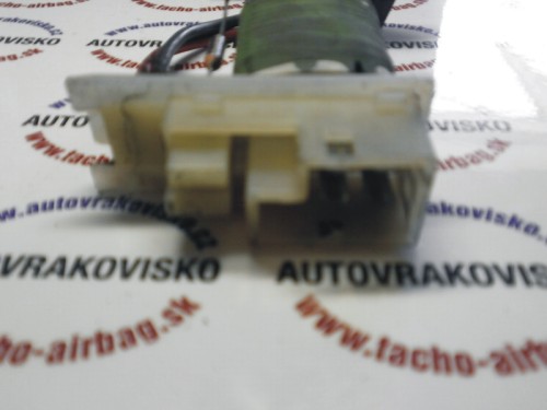 Odpor kúrenia Opel Vectra B 90463851