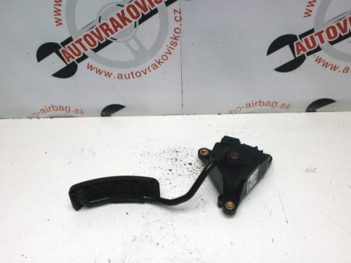 Akceleračný pedál Renault Megane II 8200153268