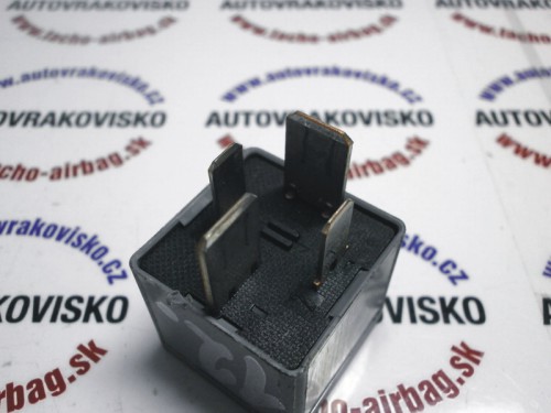 Relátko F80B-14B192-AA