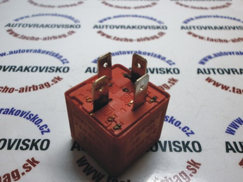 Relátko 89951900