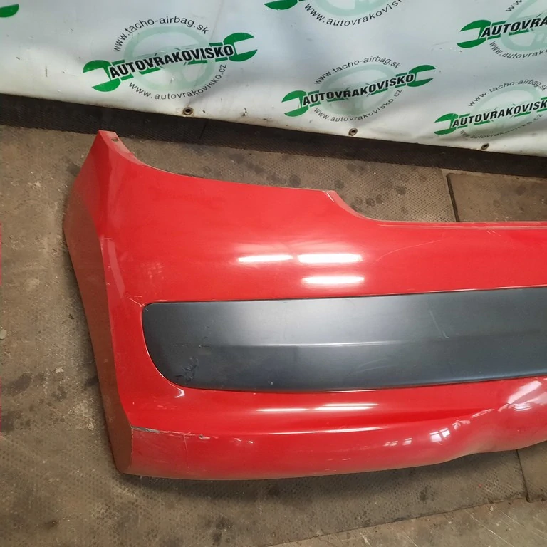 Nárazník zadný Peugeot 207 HB