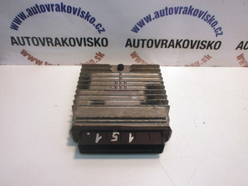 Riadiaca jednotka motora Ford Mondeo III 2.0 TDCi 4S71-12A650-MD