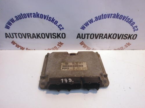Riadiaca jednotka motora Skoda Octavia 1.8 0261204373