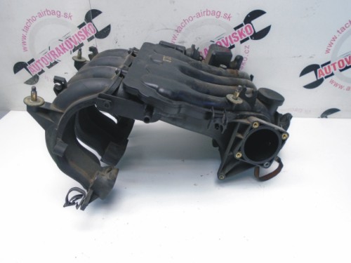 Sacie potrubie VW Golf IV 1.6 74 kW 06A133185Q