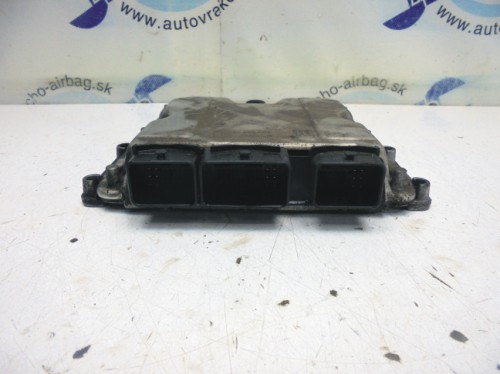 Riadiaca jednotka motora Peugeot 206 2.0 HDi 0281010594