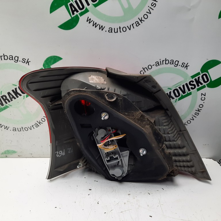 Zadné svetlo Toyota Yaris pravé