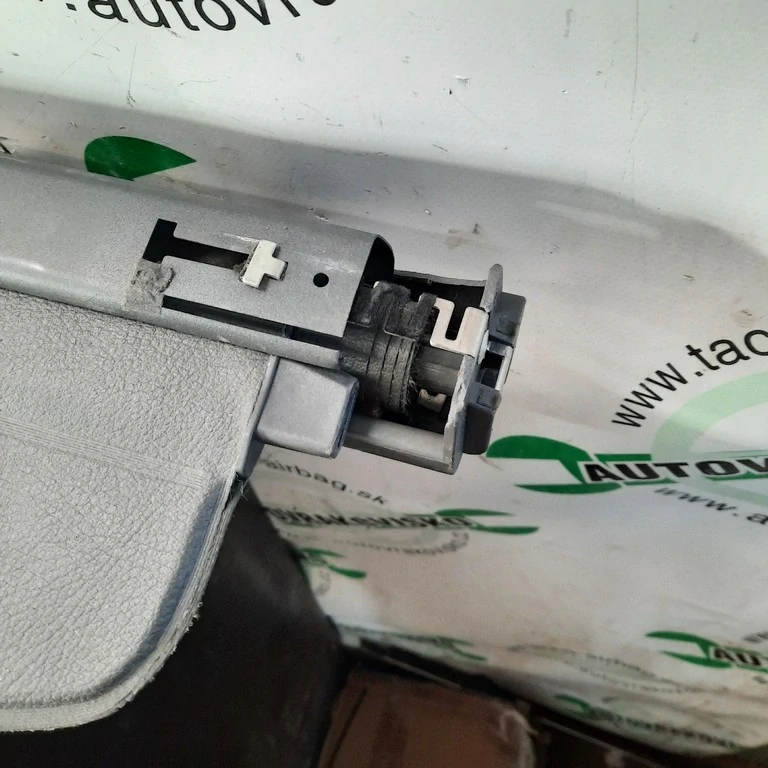 Roleta kufra Volkswagen Touran I