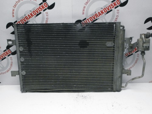 Chladič klimatizácie Mercedes A A1685000854