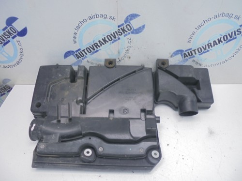 Kryt motora Ford Fusion 1.4