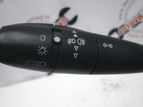 Prepínacia páčka Peugeot 206 96605638XT