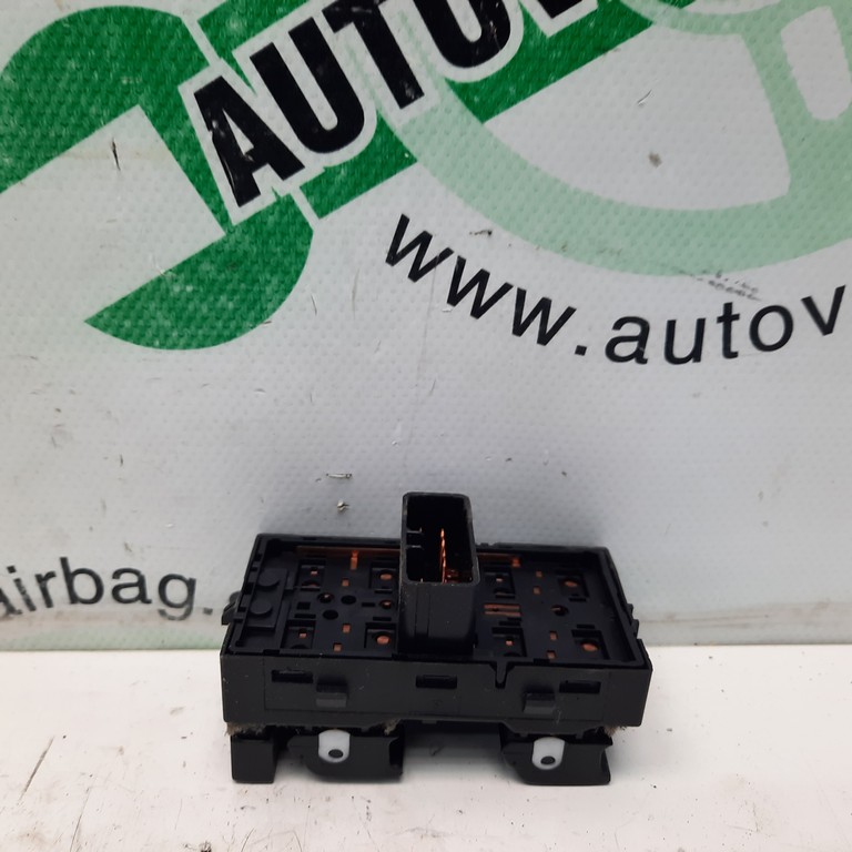 Vypínač okna vodič Chevrolet Aveo 202008425