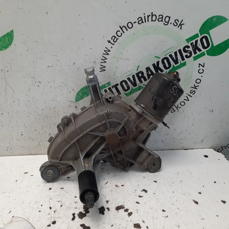 Motorček stieračov pravý Citroen C4 Picasso 53042446 