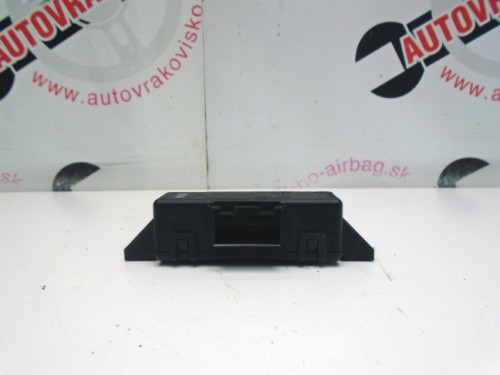 Komfortka Audi A5 8T0907468S