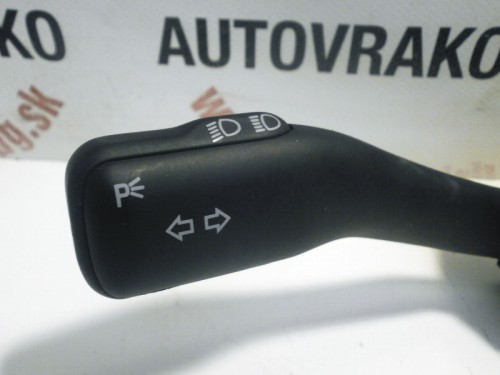 Prepínacia páčka Skoda Octavia I