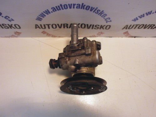 Servočerpadlo VW Passat (3B2)