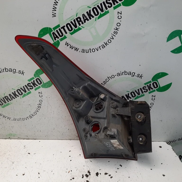 Zadné svetlo Hyundai i30 II HB pravé