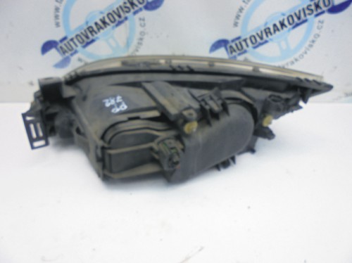 Predné svetlo Ford Mondeo III PP