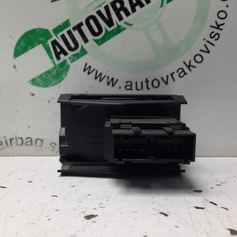 Vypínač svetiel Ford Mondeo MK3 1S7T13A024BB