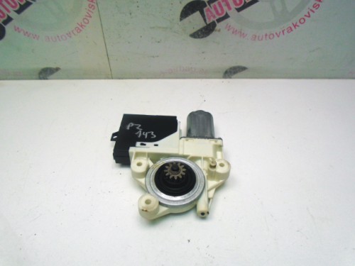 Sťahovanie okna Volvo S40 II 30724757 PZ