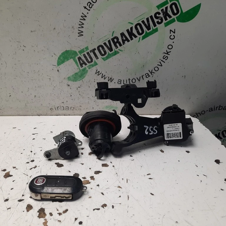 Spínacia skrinka sada Fiat Grande Punto 518655430