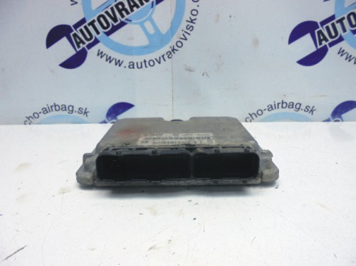 Riadiaca jednotka motora Opel Astra G 1.7 TD 0281001670