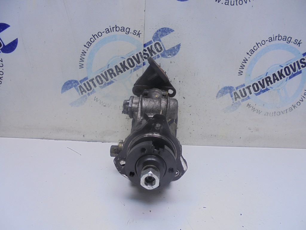 Vstrekovacie čerpadlo Ford Mondeo Mk3 2.0 TDDi 0470004013